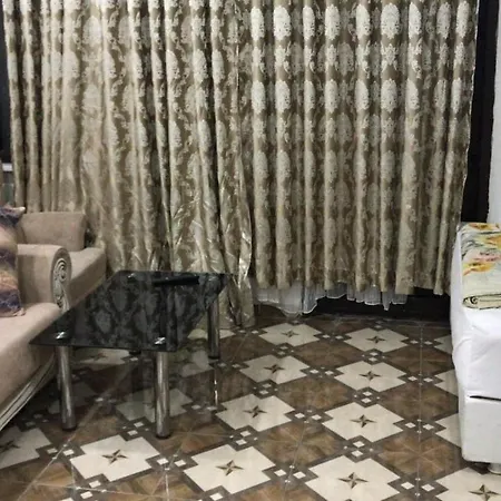 Saraj Deluxe *