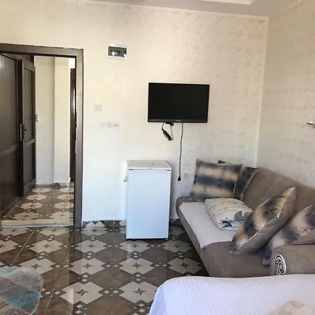 Saraj Deluxe Otel